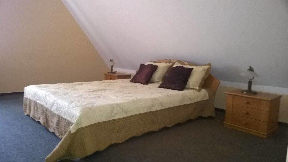 Chrobry Hotel Szprotawa Bagian luar foto